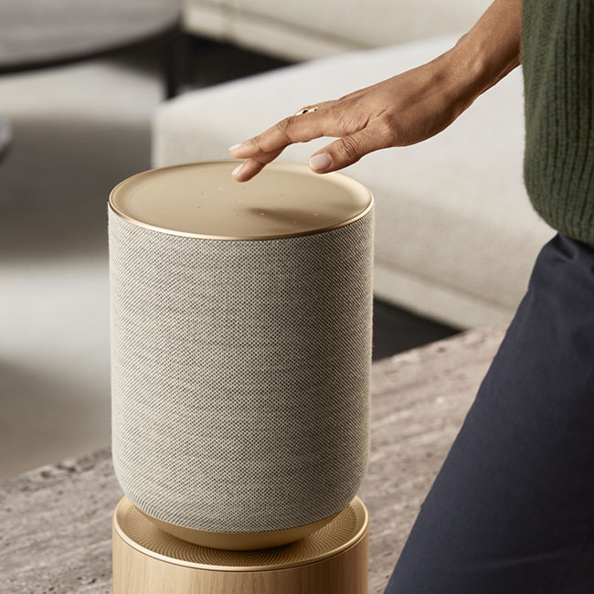 Beosound Balance Natura: cuando el mármol suena mejor que el silencio