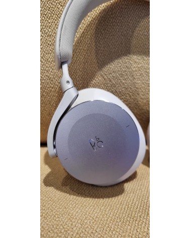 Bang & Olufsen Beoplay H95 Nordic Ice